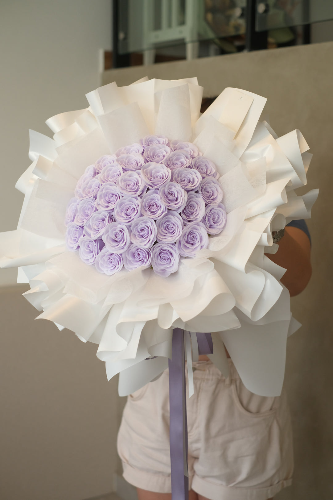 Delicate 25 stalks of light purple soap roses, a perfect gift for any occasion. Order online from Bamboo Green Florist, Penang. Same-day delivery available!