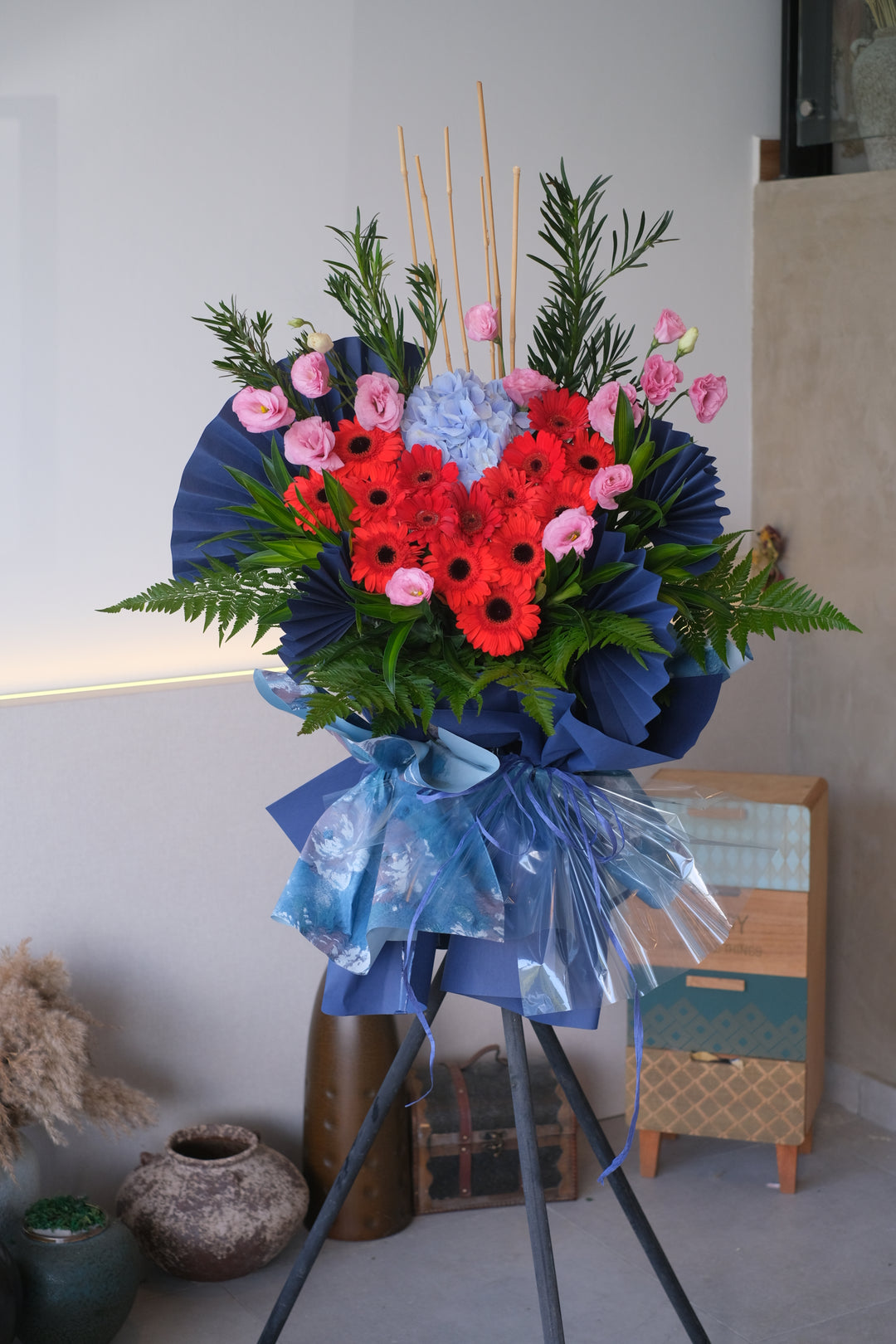 same day delivery flower, red chrysanthemum flower arrangements ideas, alternative to bloomthis penang