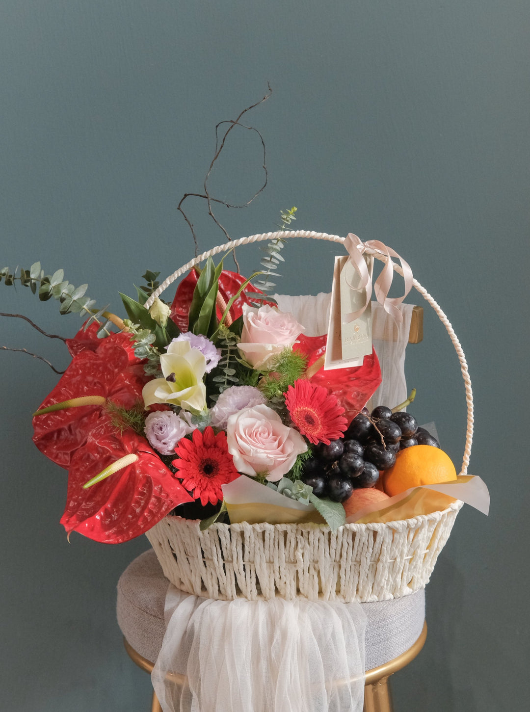 Your recipient will enjoy an assortment of 4 types of fresh Fruit, pairing with fresh flowers of the day. Same day fruit basket delivery in Penang and Butterworth.