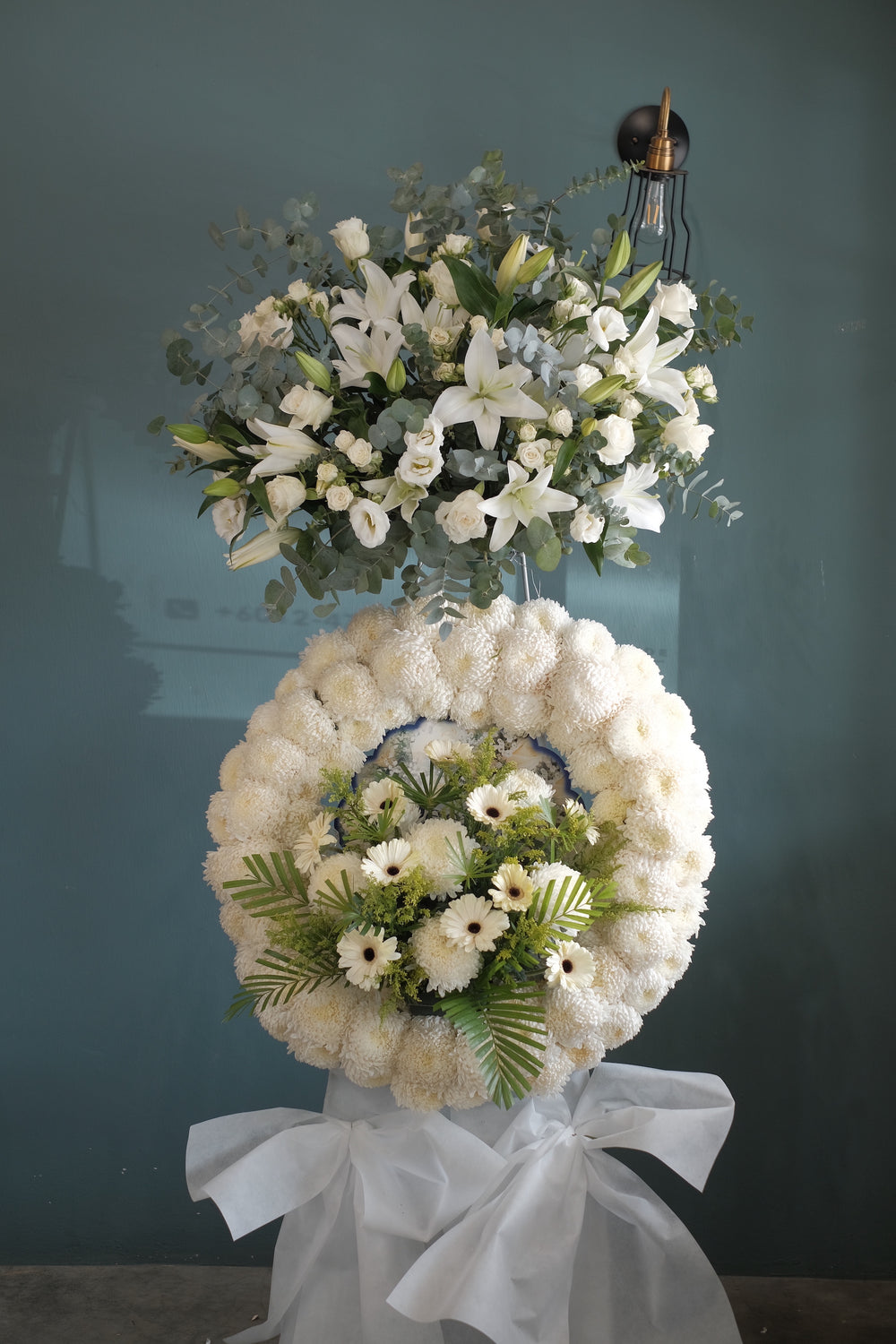 When a loved one or friend leaves us, it is never easy. At times, we may be lost for words, or fail to find the right ones to articulate our comfort and condolences. Say it with flowers, graceful and universally understood. Condolences Flowers Delivery in Penang.