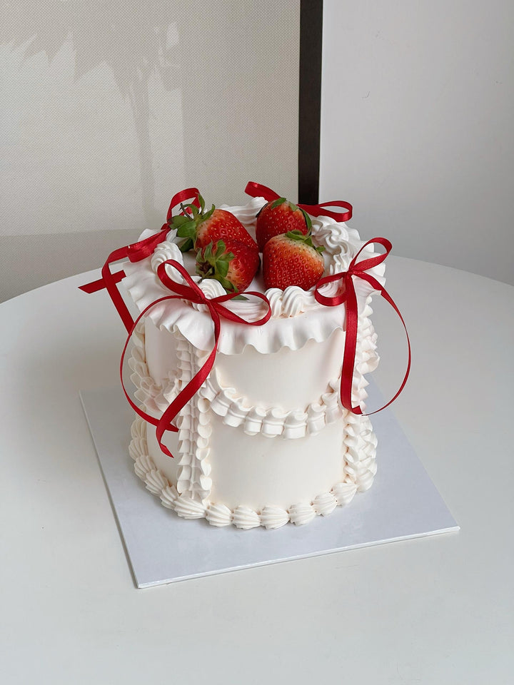 Mini Strawberry Cake