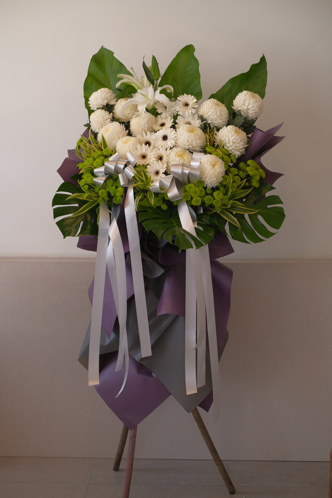 white chrysanthemum stand for funeral delivery in penang