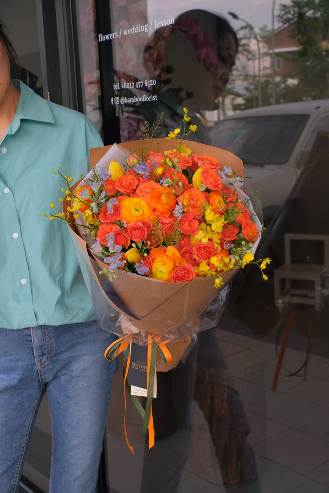 Omakase Bouquet (Citrus Orange)