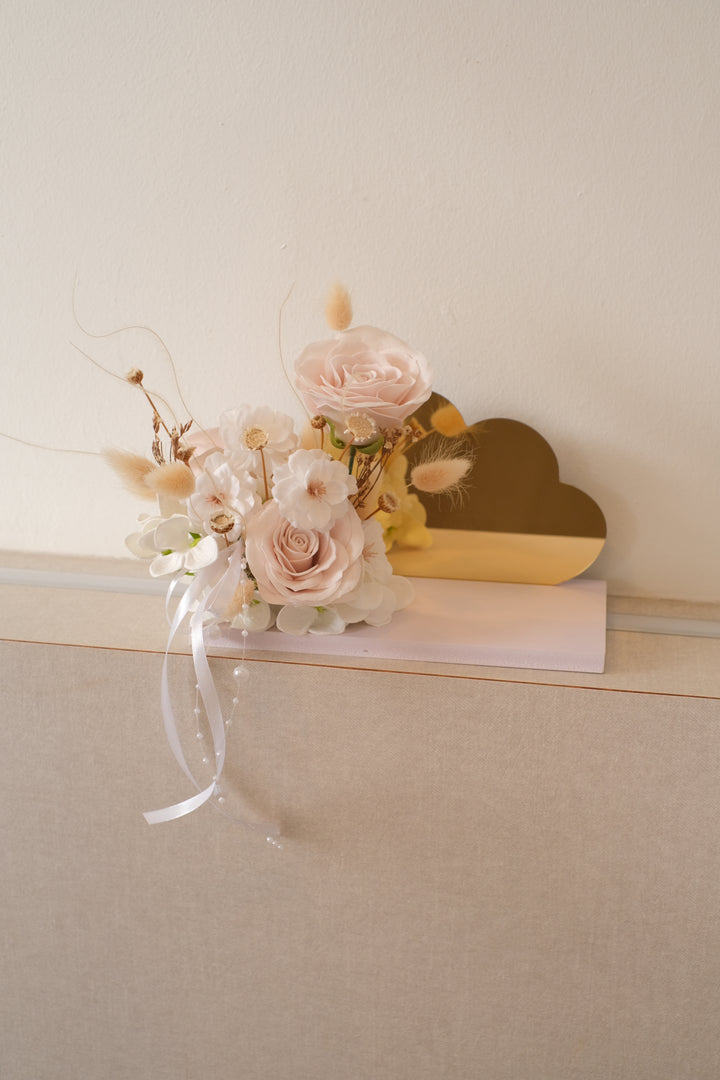De Cutie - Table Acrylic Mirror