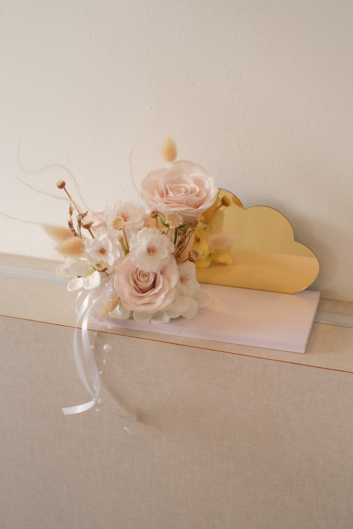 De Cutie - Table Acrylic Mirror