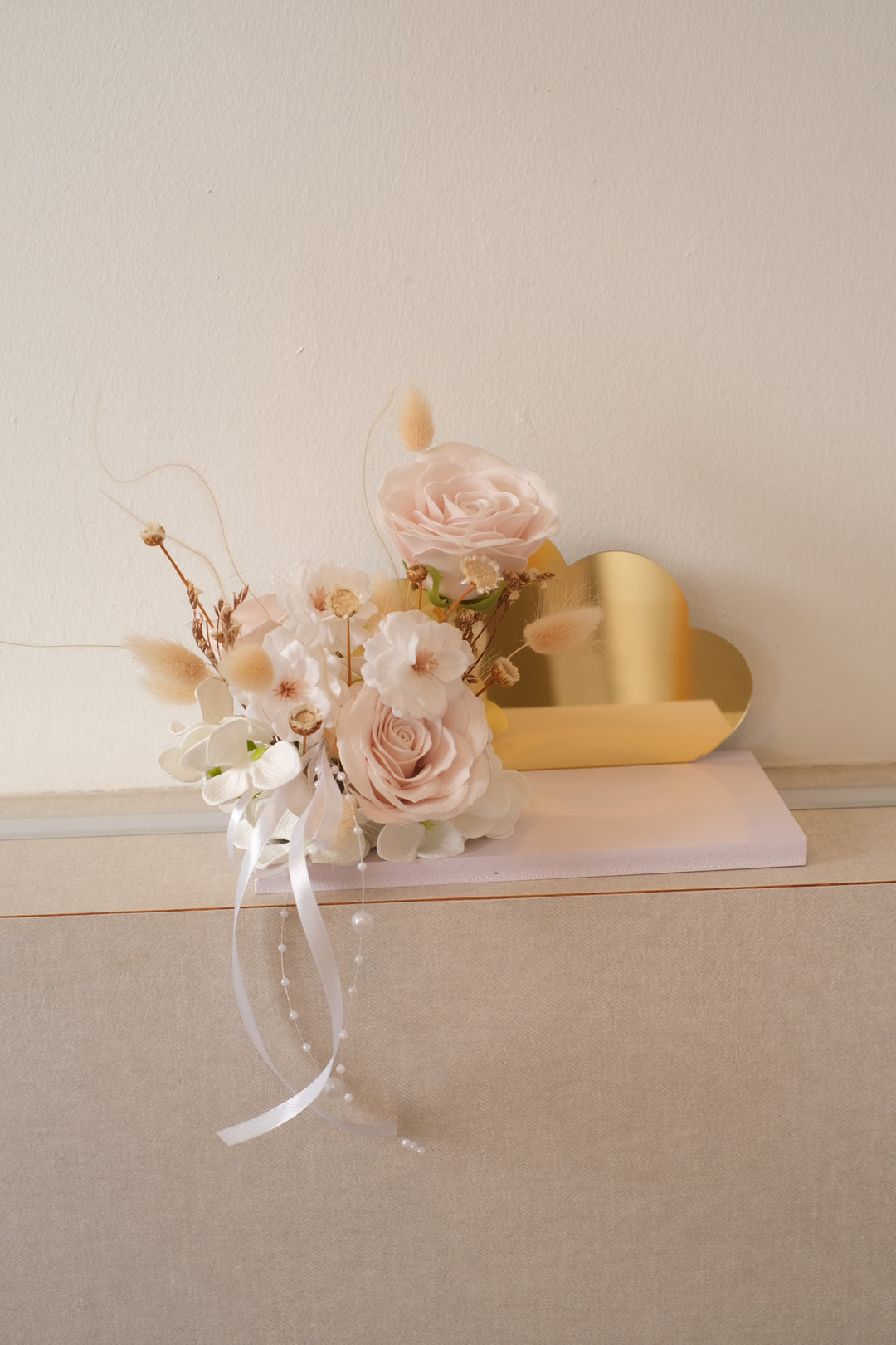 De Cutie - Table Acrylic Mirror
