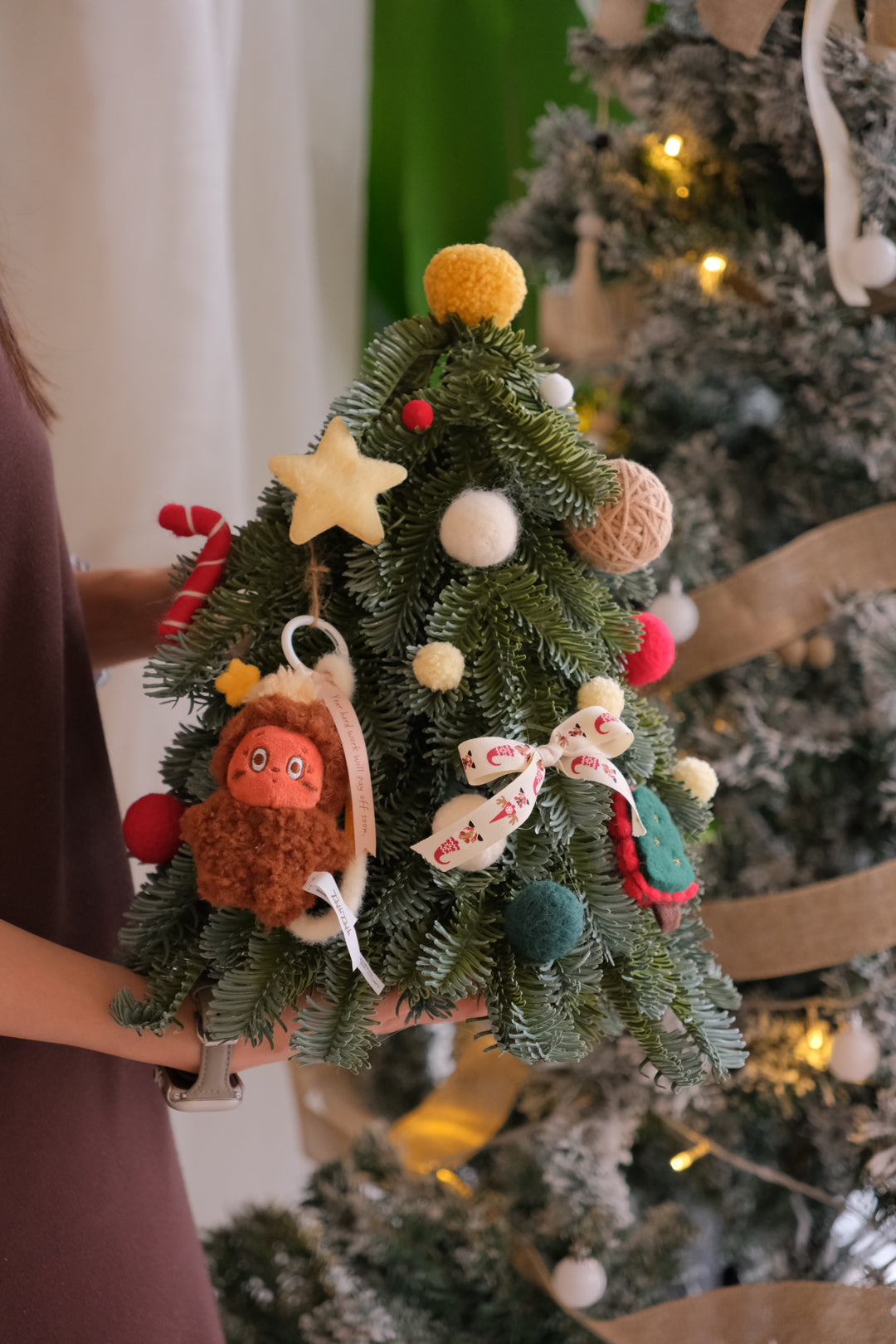 Twinkle Twinkle Christmas Tree (Artificial)