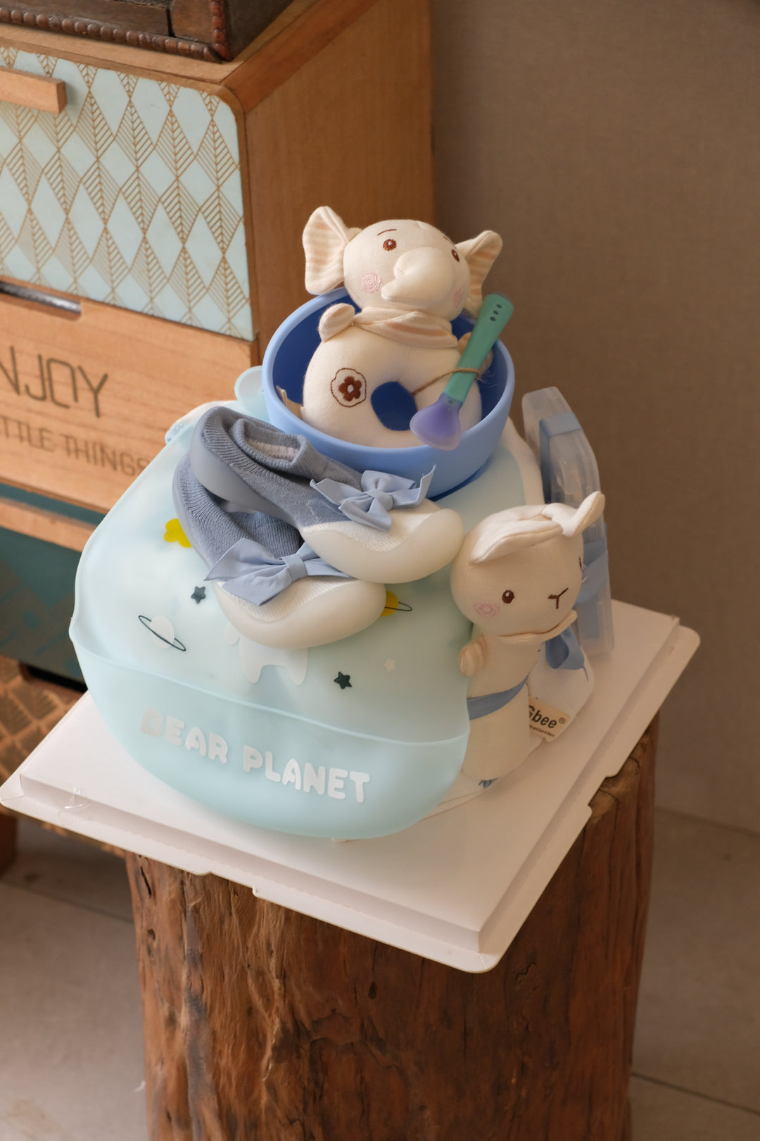 Snuggle Nest Nappy Cake