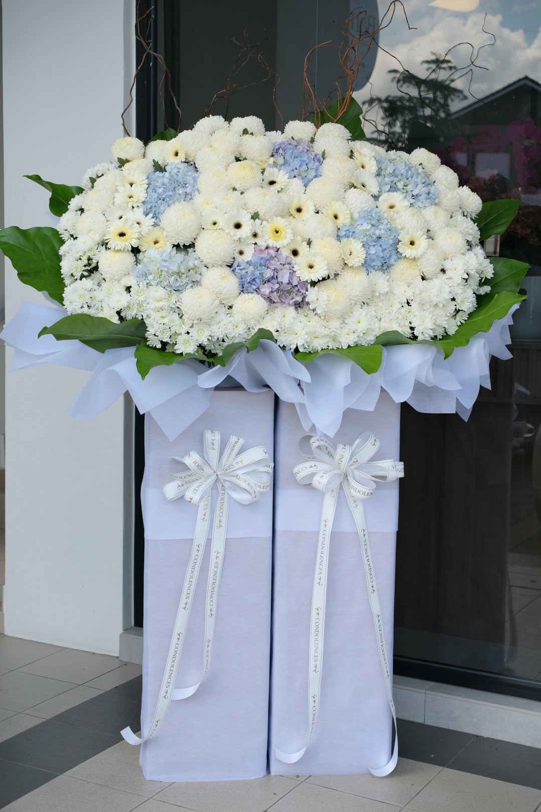 hydrangea condolences Flowers delivery to penang