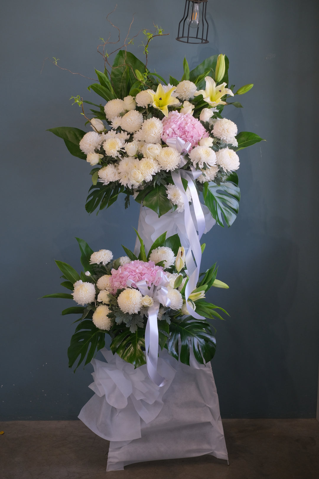 customised flower bouquet featuring chrysanthemum, roses, hydrangeas, and many more seasonal flowers