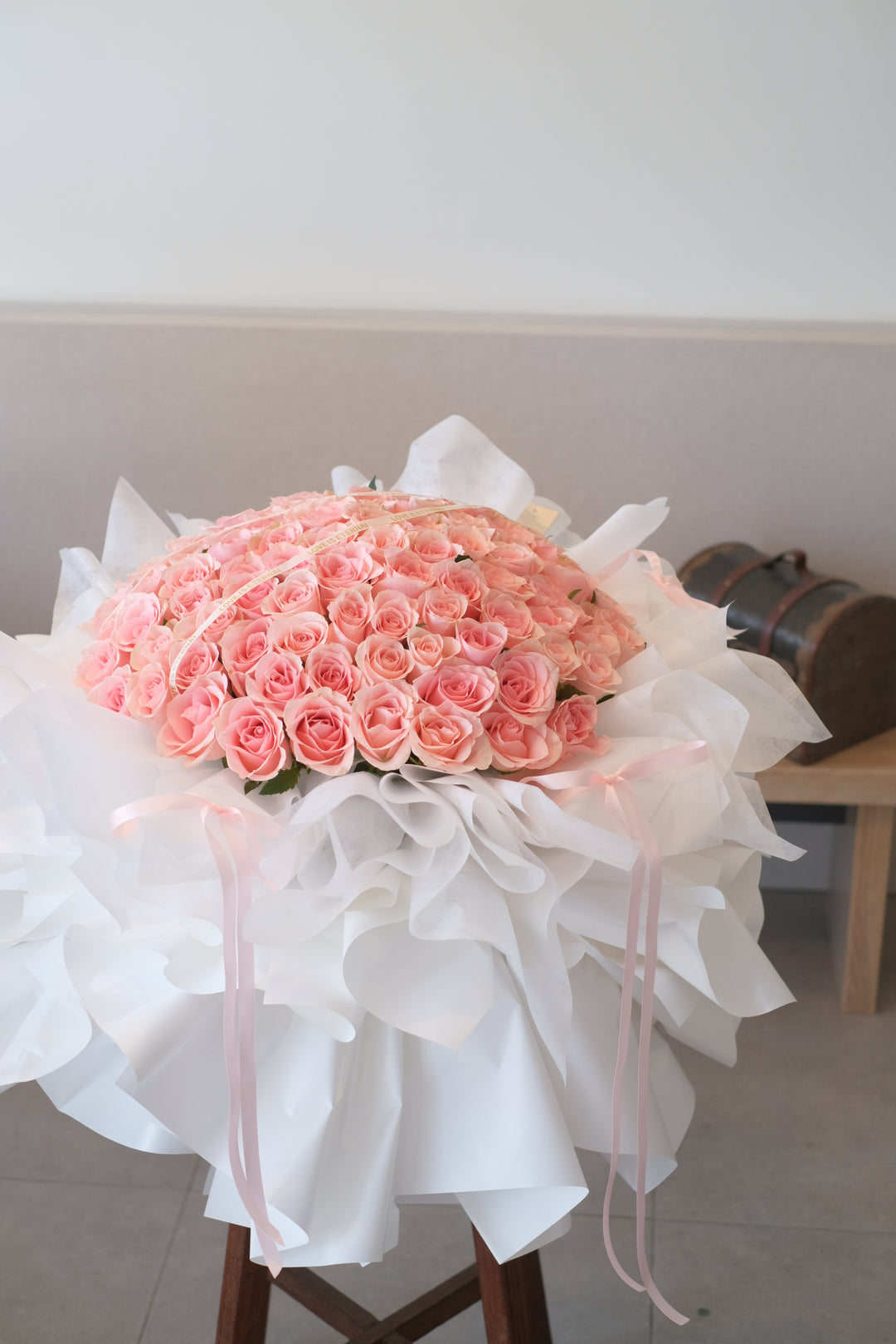 bouquet of rose in pink, customised flower bouquet for love one, customised flower bouquet in love