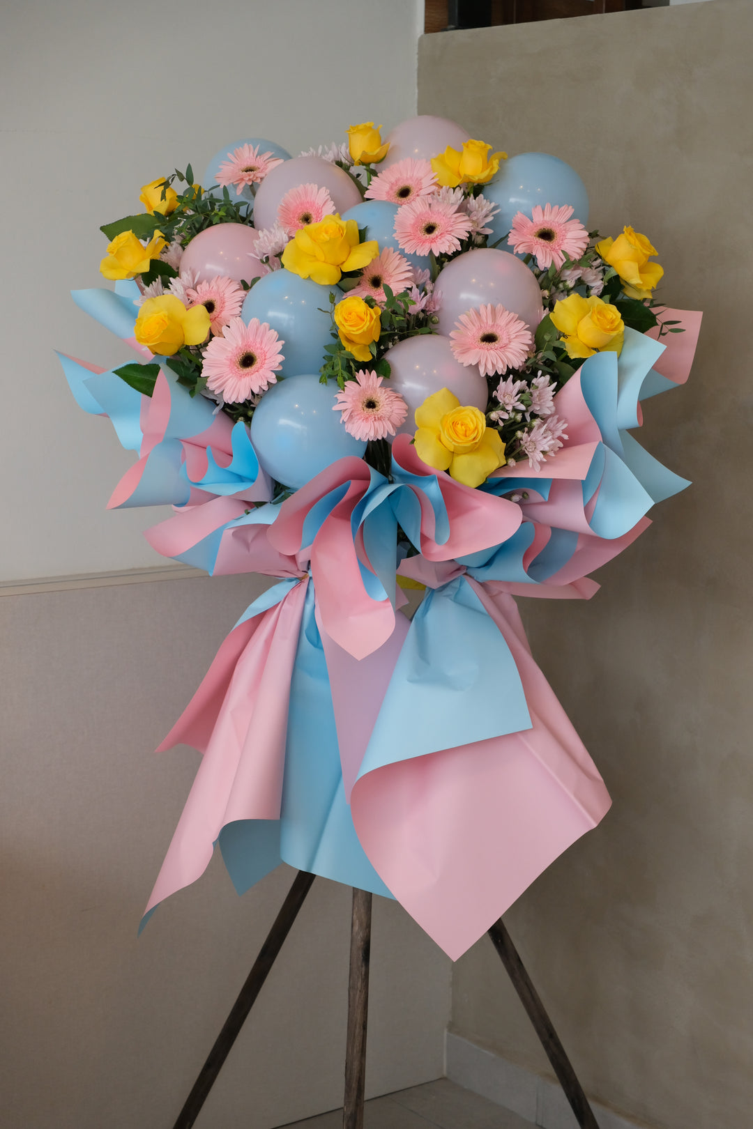 “Bright congratulatory bouquet from Bamboo Green Florist Penang”