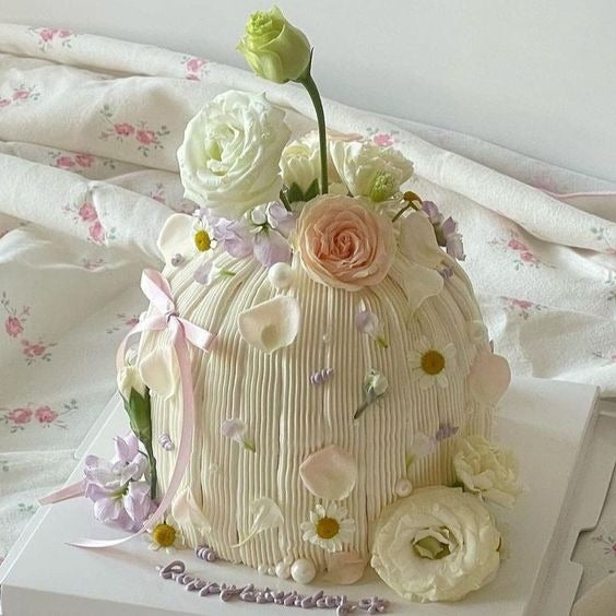 Pastel Garden Floral Cake beautifully crafted with delicate buttercream flowers in soft hues. Perfect for celebrations. Order online from Bamboo Green Florist, Penang.