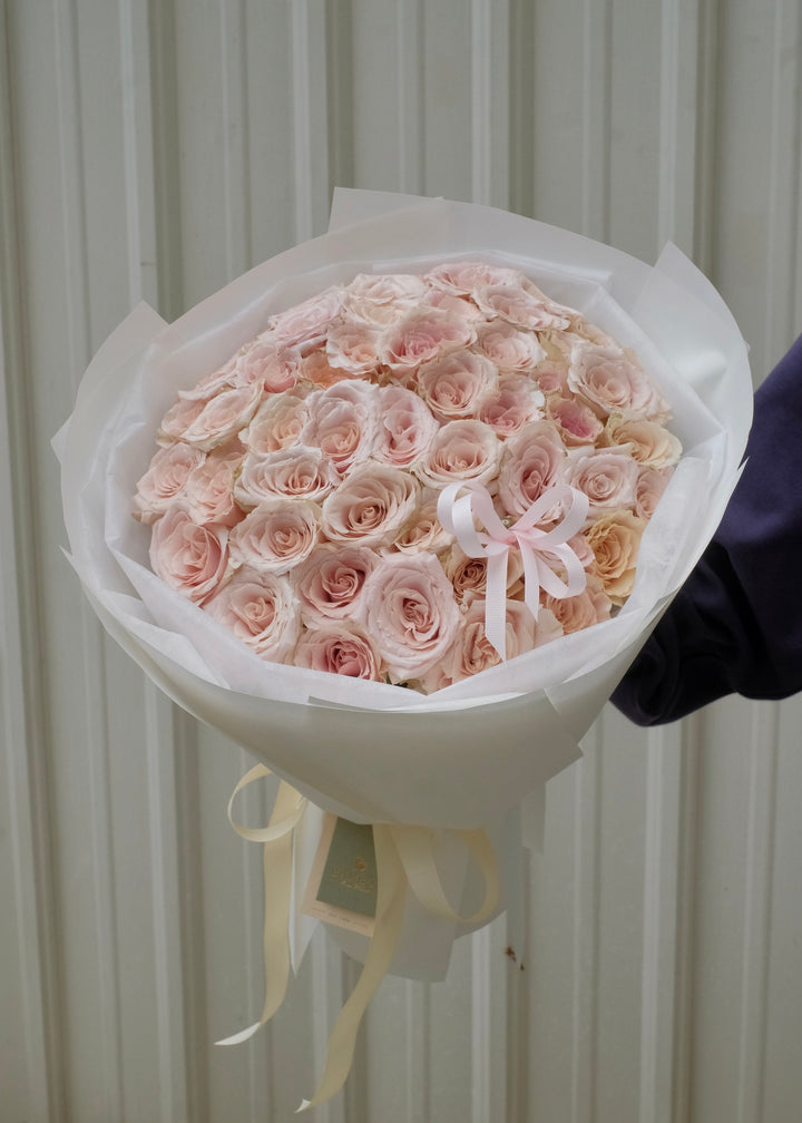 Buy premium Ecuador quicksand roses same day bouquet delivery in Penang for Valentine's Day, leading online florist in Georgetown Penang