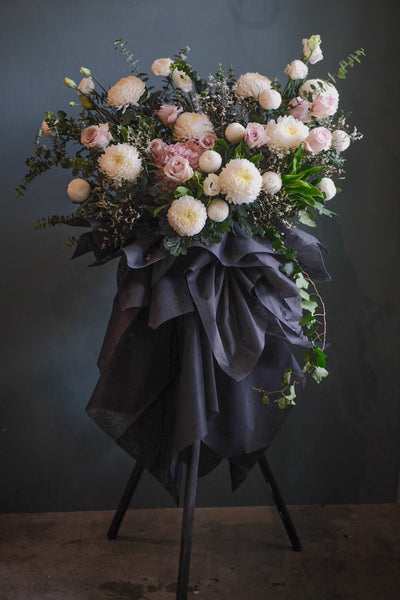 This lovely floral testament to the circle of life and love evokes beautiful memories even during the most difficult times. For same day condolences flowers delivery in Penang.