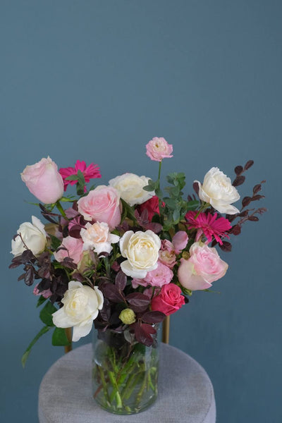Omakase Vase (Pink Romance)